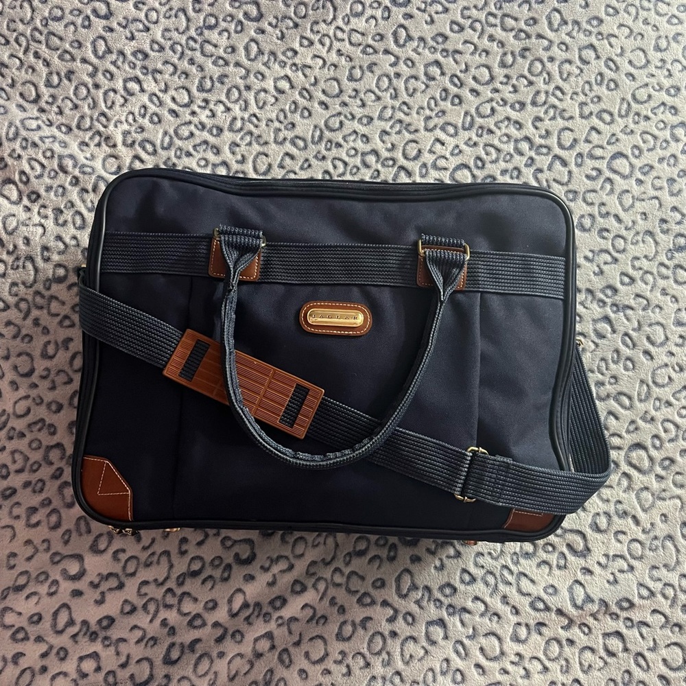 Vintage JAGUAR Blue Carry On Luggage Overnight Bag